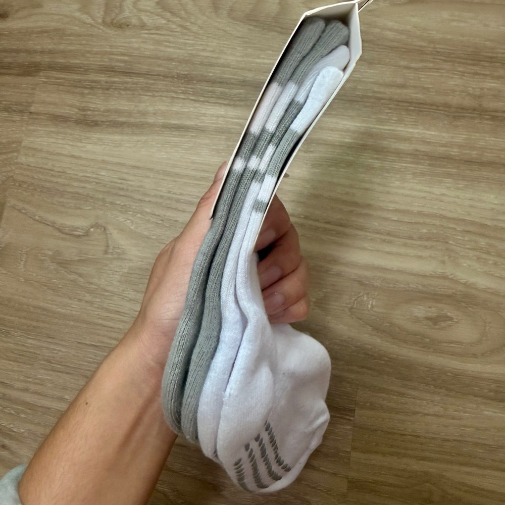 Balance Collection Mid-Crew Grip Socks - 2 Pack - Picture 3 of 3